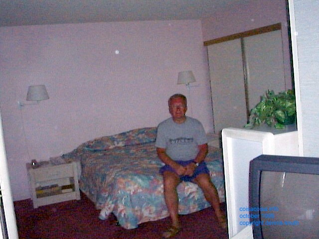 Dennis at 444 Nahua bedroom
