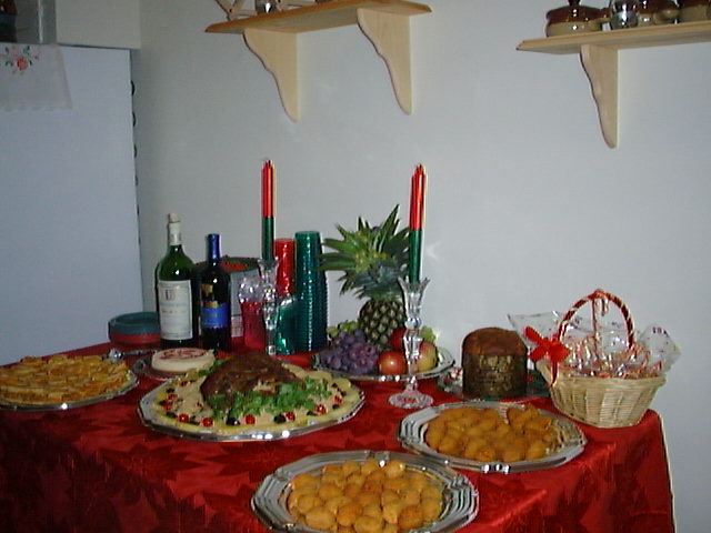 Christmas Table at the 1999 RDA Party
