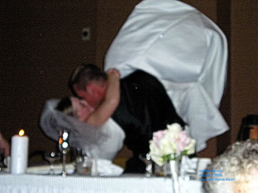 2005_08_05_jj_bride_groom_reception_11.jpg (large)