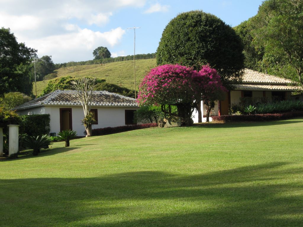 Beautiful buildings and lawns graced the entire farm