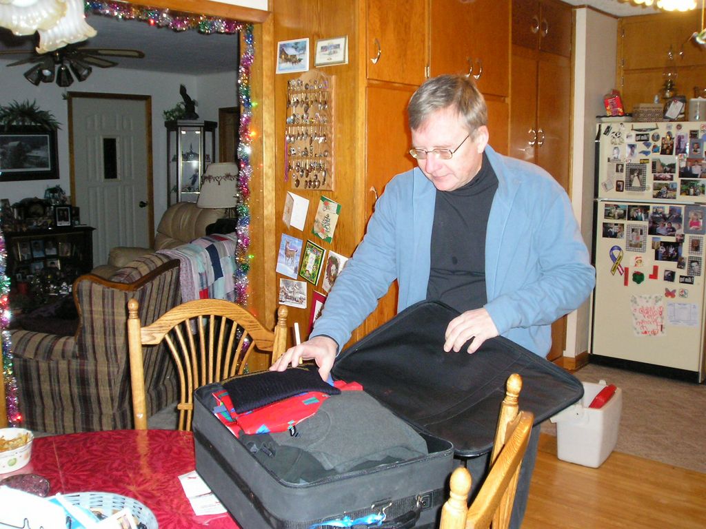 Dennis arrives on Christmas Afternoon 2004