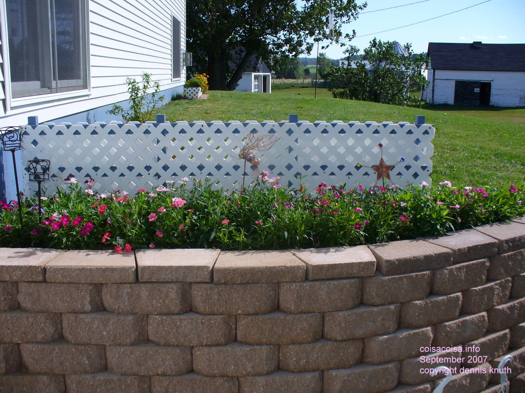 Wisconsin Rock Wall flower bed