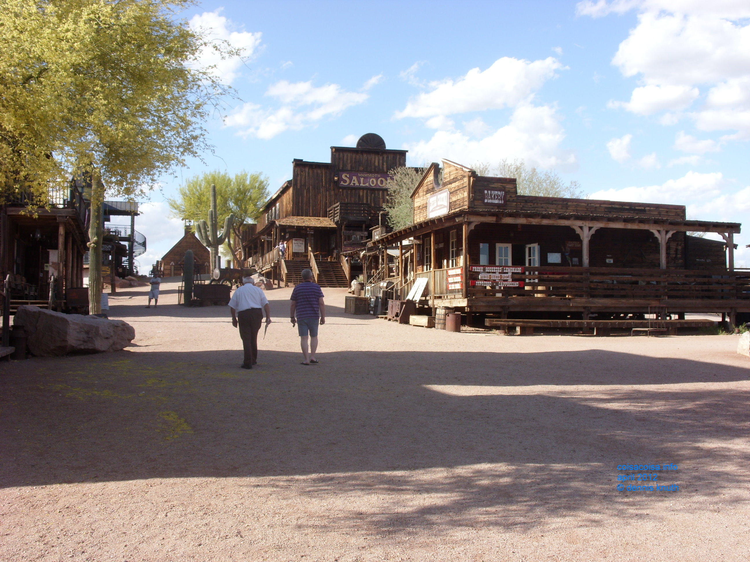 2012_04_26_e_apache_junction_ghost_town_0026.jpg (large)