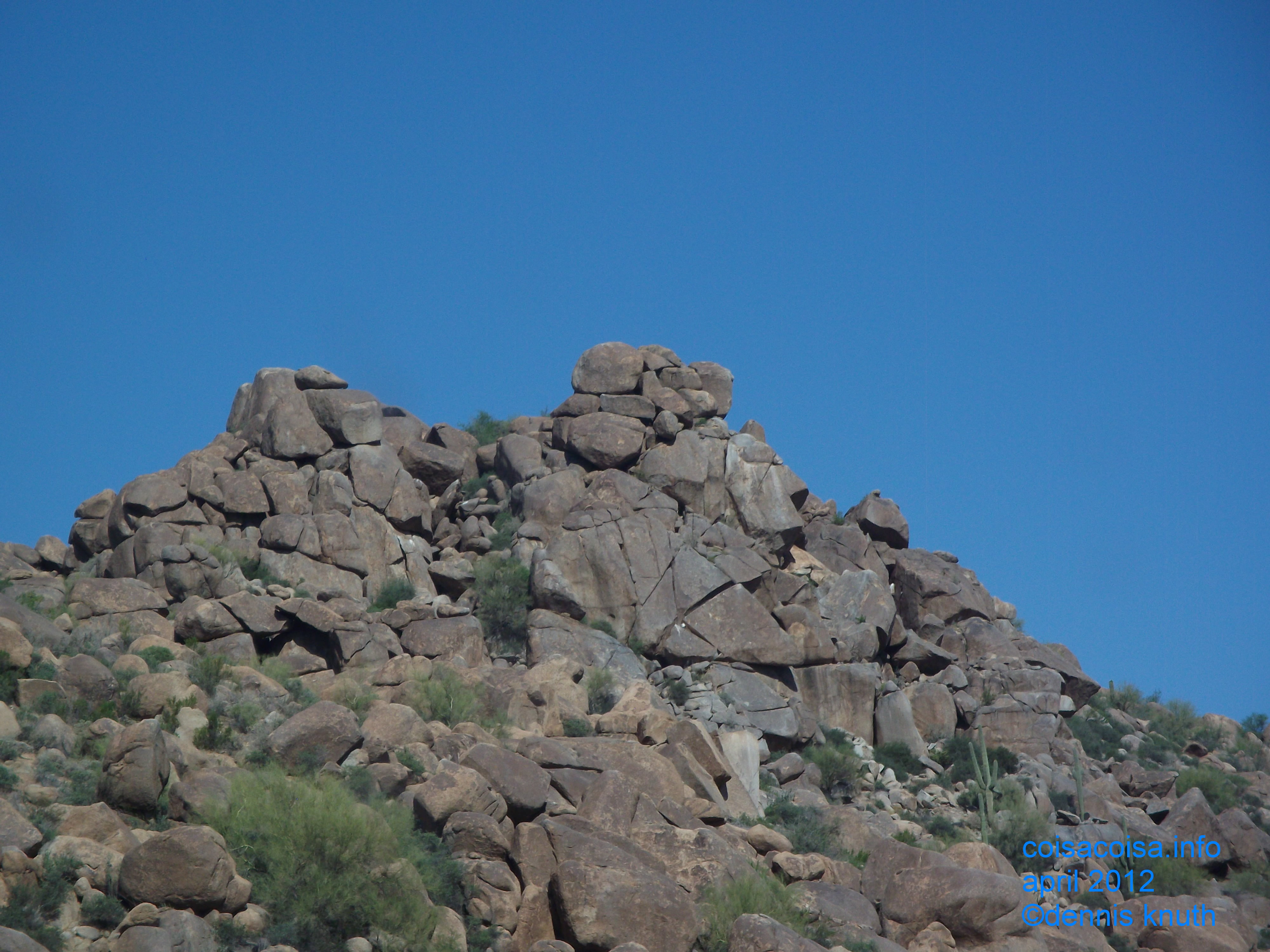 Broken mound of boulders in the Arizona Desert